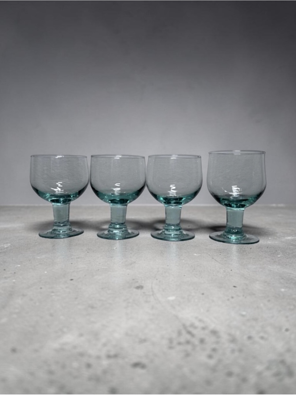 Pale Green Hand Blown Water/Wine Drinking Goblet Short Stem 5.5" Tall. 4 Glasses